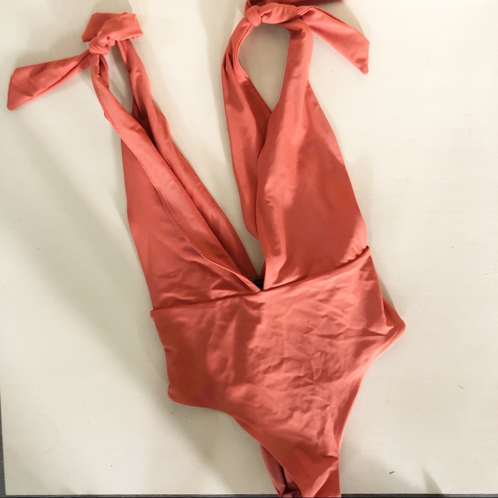 One piece swimsuit